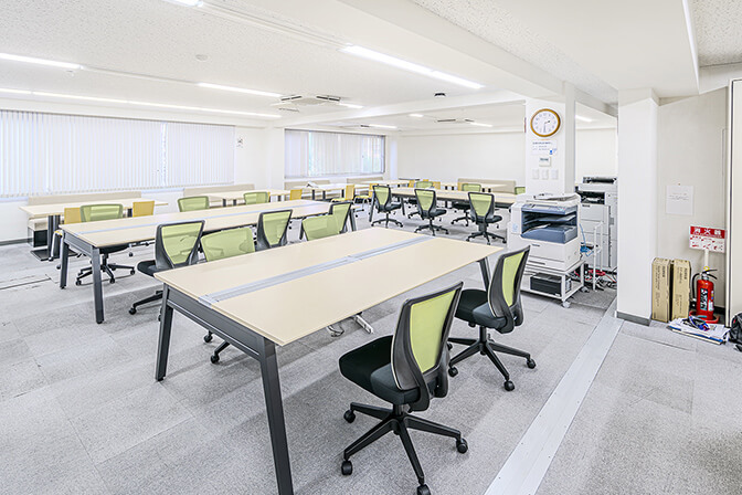 オフィス（本社）
